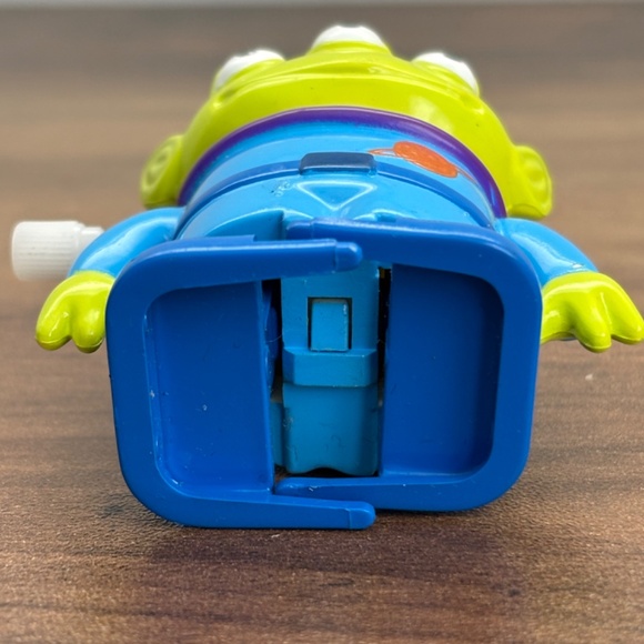 ** Vintage DISNEY Pixar TOY STORY 2 Wind Up Walker Key Ring Alien Toy Figure ** - Picture 6 of 6